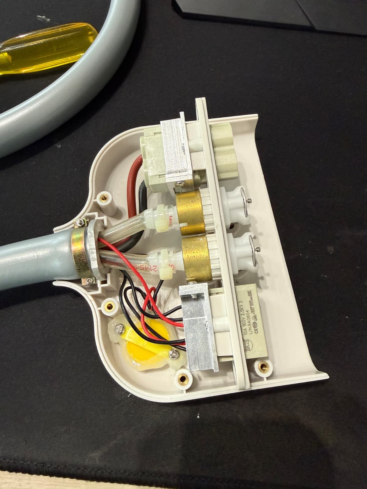 Medical aesthetic laser internal teardown showing flashlamp assembly – SGT Industries
